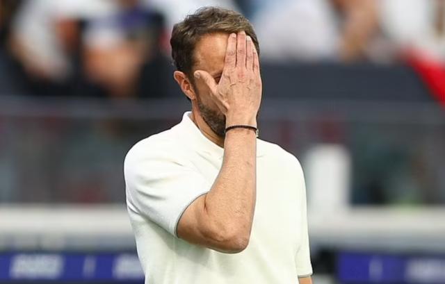 竞彩篮球-南门的三狮浑身是病：中场该洗牌，凯恩也成了问题！